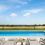 Roko Villa